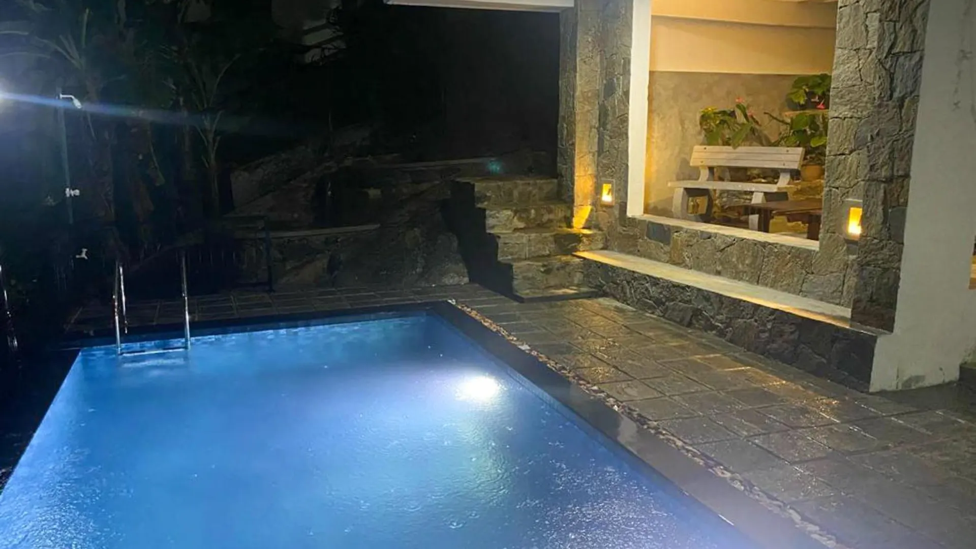 Amandara Hills Kandy Lodge