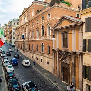 https://barberini-3-bdr-apartment.it-romehotels.com