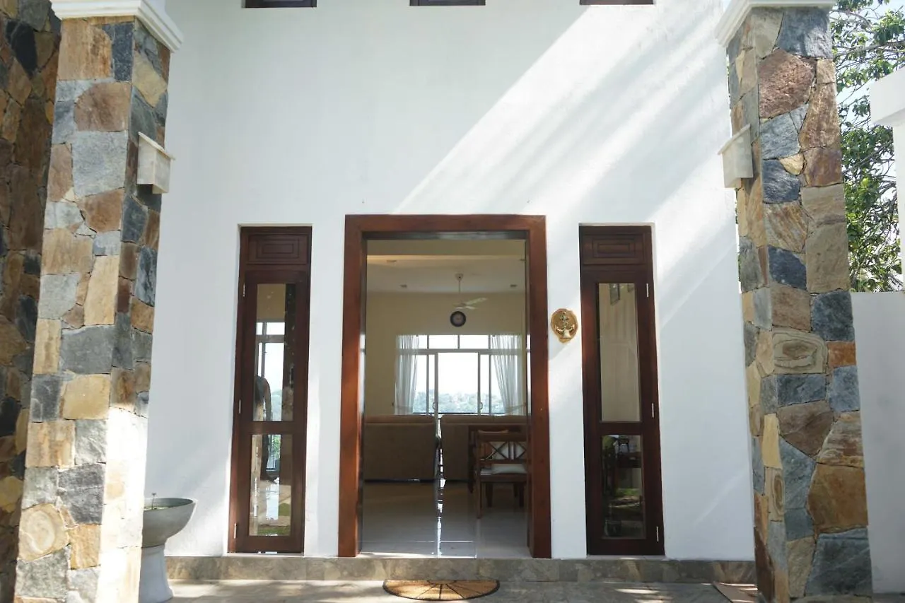 Amandara Hills Kandy